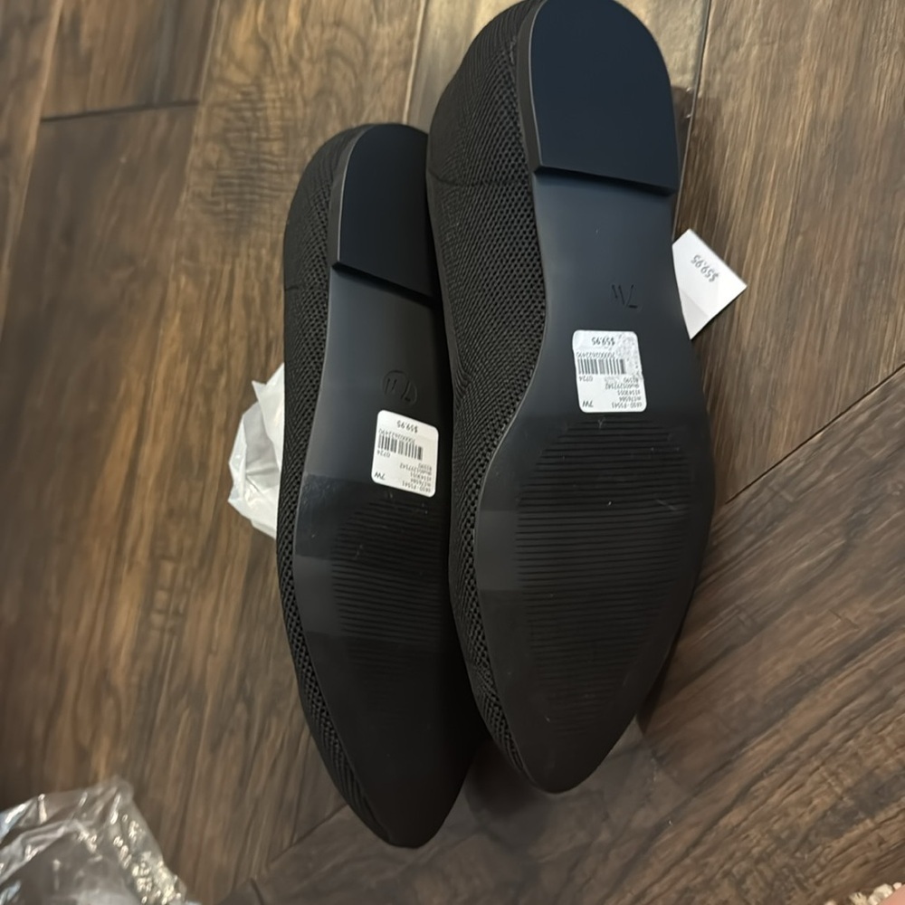 Black Pointed Toe Flats - Lane Bryant - Picture 3 of 4